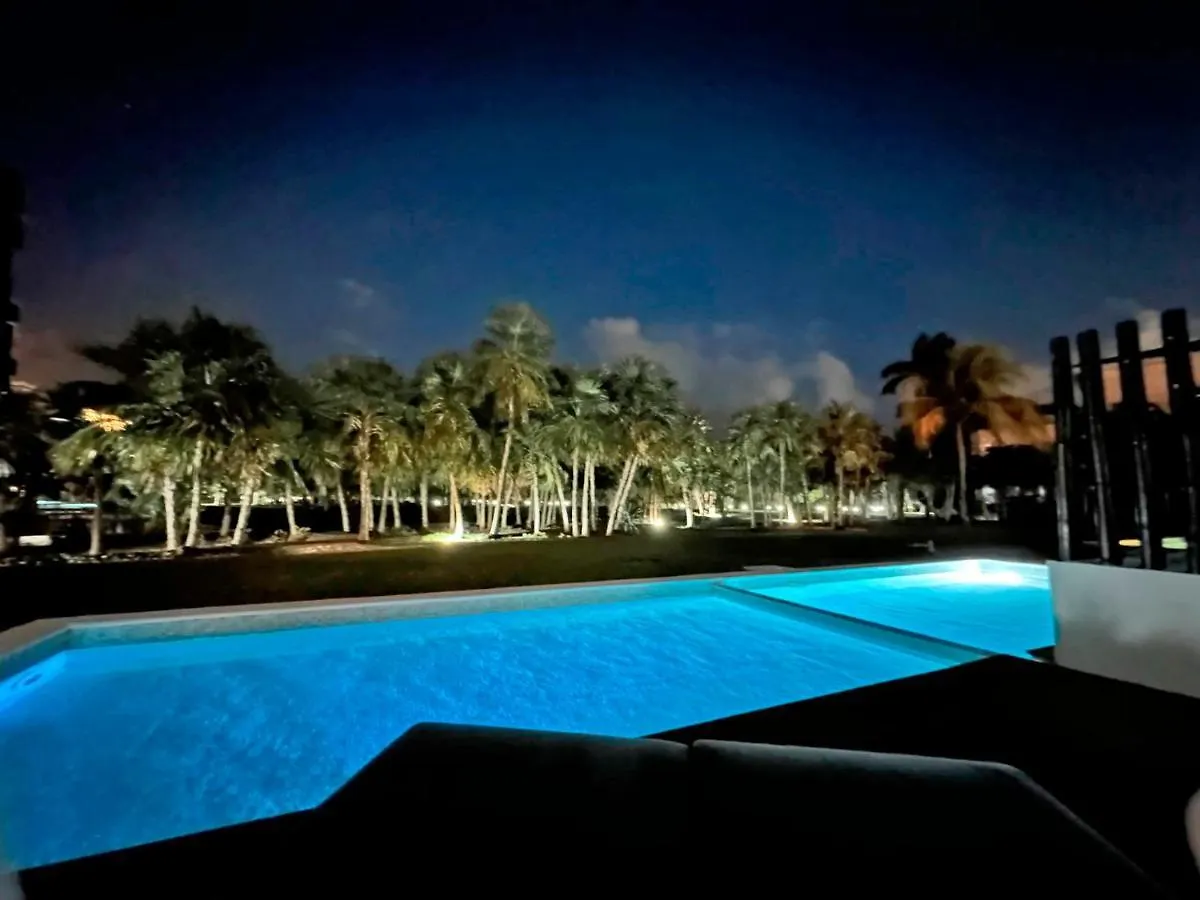 Mareazul Luxury Beach Front Complex Secret Paradise Плая-дель-Кармен Мексика